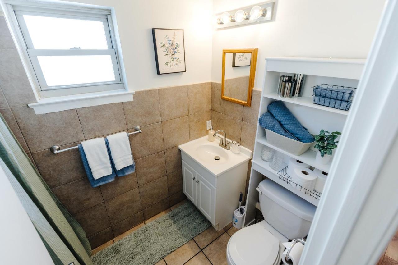 Centrally Located 2Br Overton Square Unit 2 Fast Wifi Free Parking Yes Pets Memphis Exterior foto